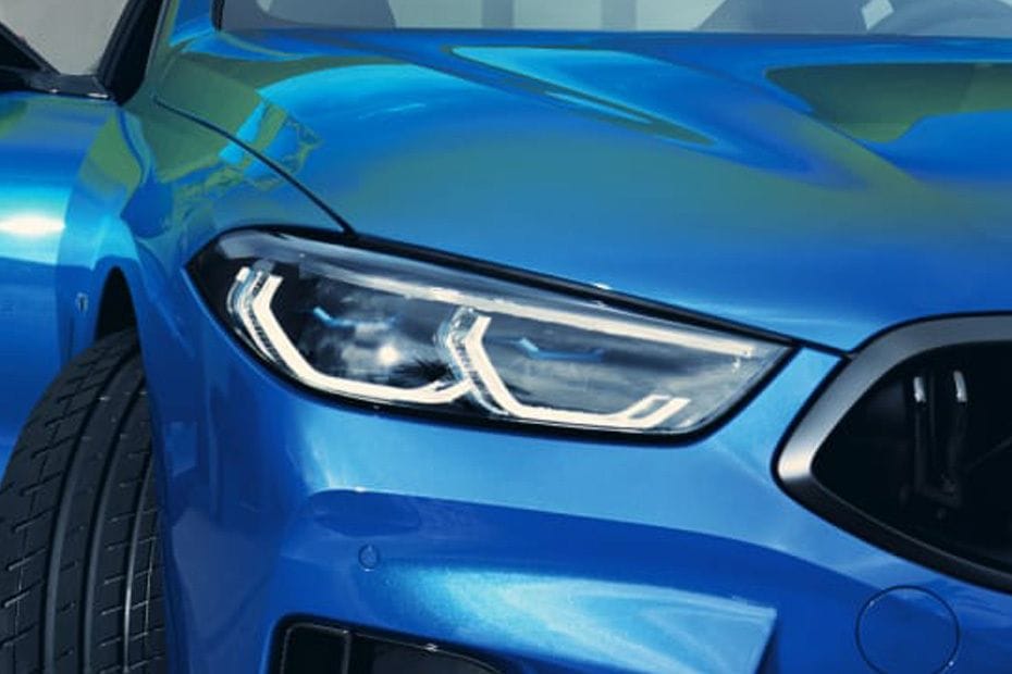 الفئة 8 كوبيه Headlight