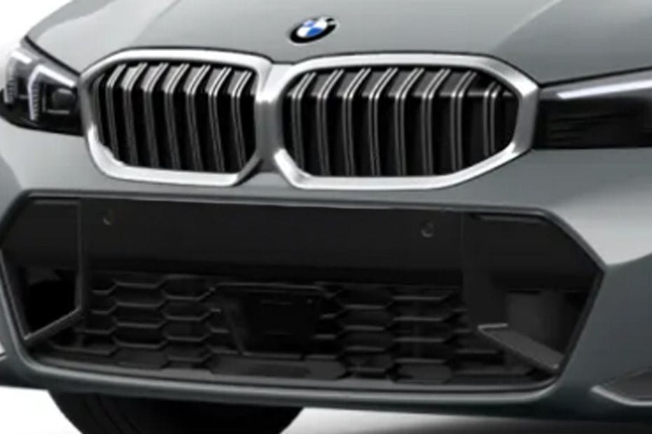 3 Series Grille View