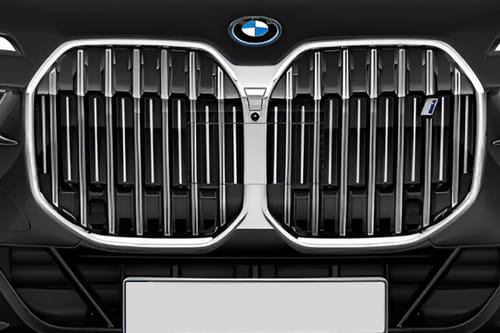 7 Series Grille View