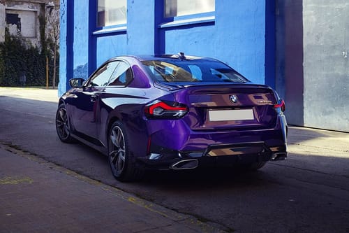 Rear Cross Side View of بي إم دبليو الفئة 2 كوبيه