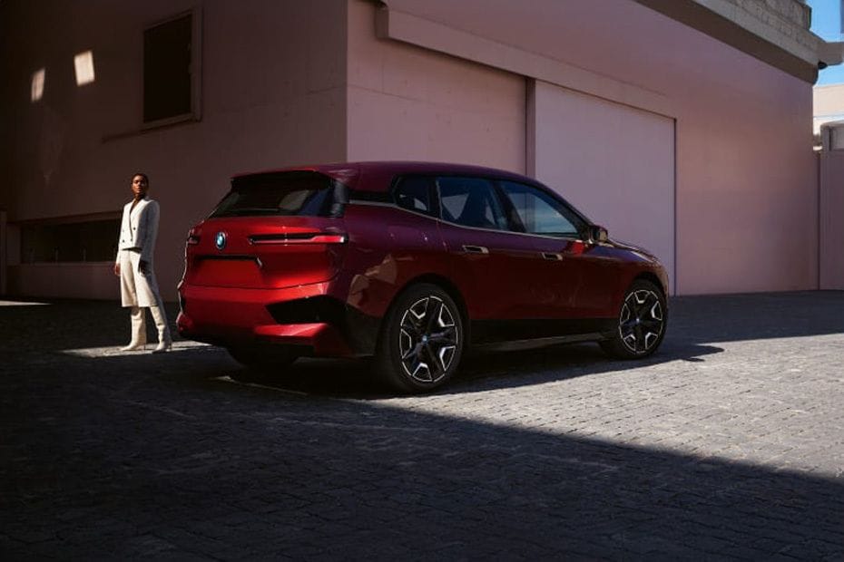IX Rear angle view