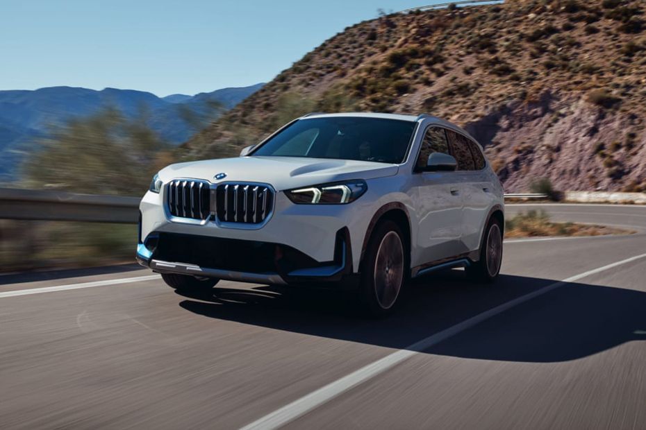 بي إم دبليو IX1 2025 العربيةالسعودية