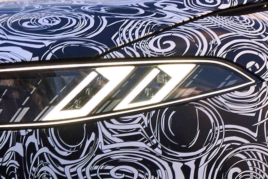 3 Series 2025 Headlight