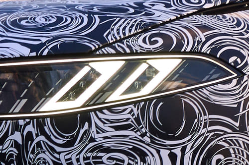 3 سيريز 2026 Headlight