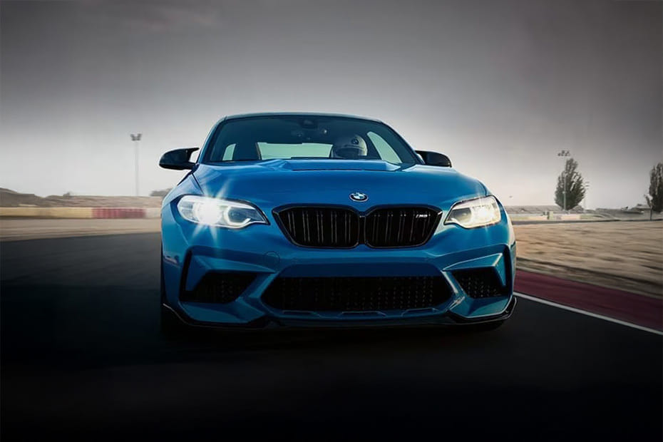 Full Front View of إم 2 سي إس