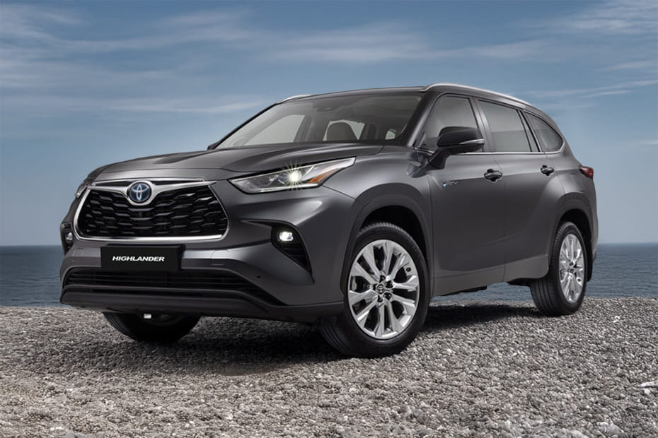 هايلاندر Front deep low Angle View