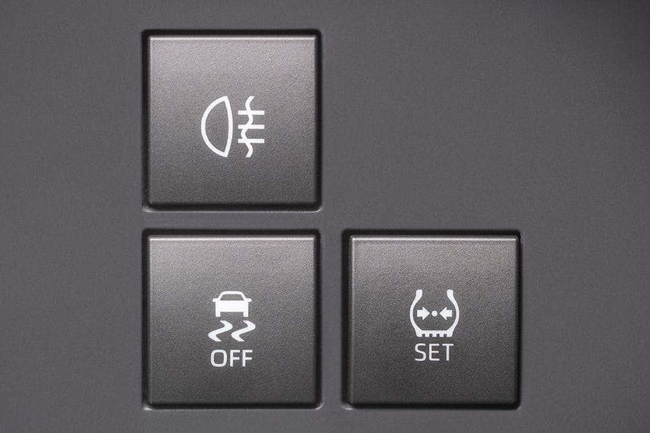 Rear Cross View of Toyota Liteace