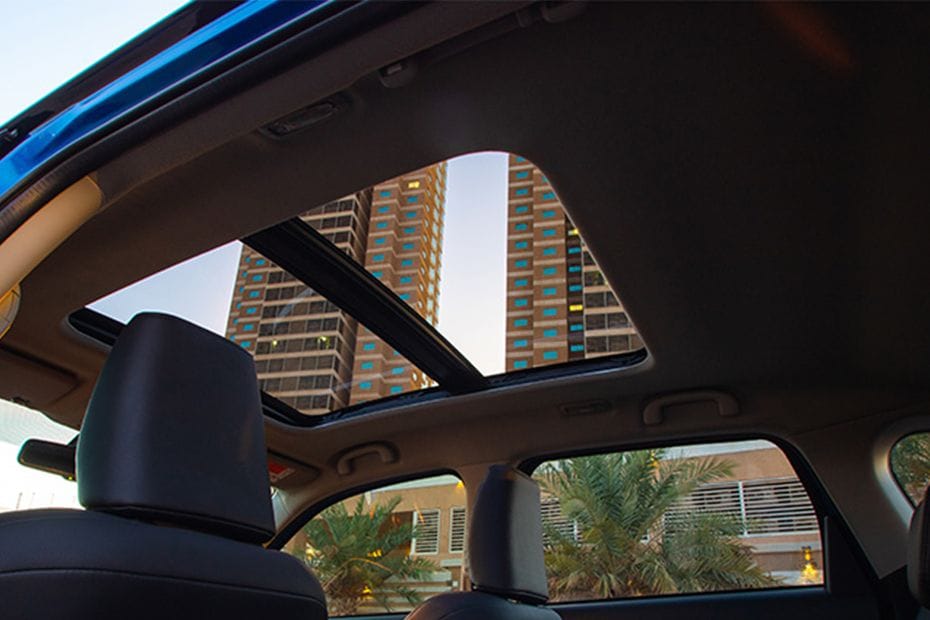 تويوتا أوربان كروزر  Sunroof Moonroof