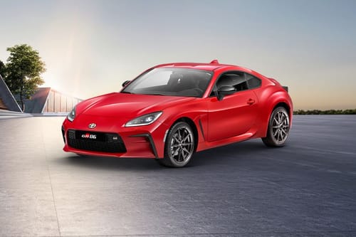 تويوتا جي آر 86  Front Cross Side View