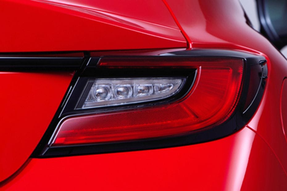 جي آر 86  Tail light