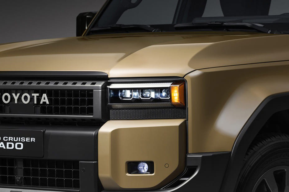 لاند كروزر برادو  Headlight