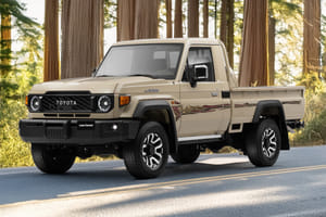 Toyota Land Cruiser 70 Pickup