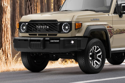 لاند كروزر  بيك أب Grille View