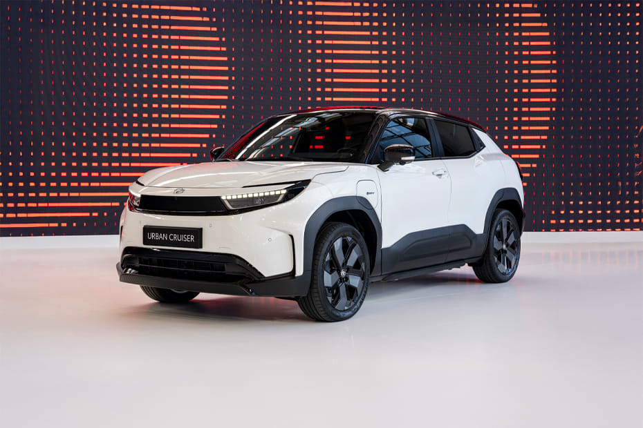 تويوتا أوربان كروزر 2026