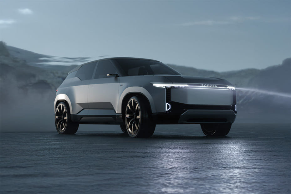 تويوتا لاند كروزر إس إي Front Medium View