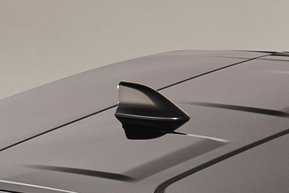 RAV4 2026 Roof Antenna