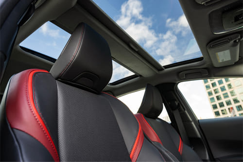 تويوتا بريوس Sunroof Moonroof