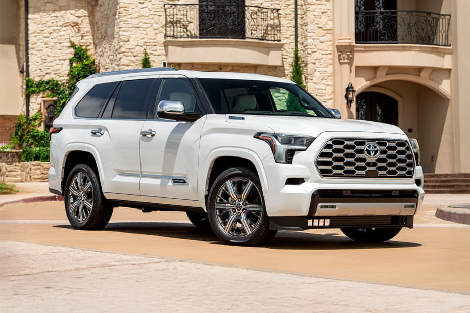 Toyota Sequoia Front Medium View