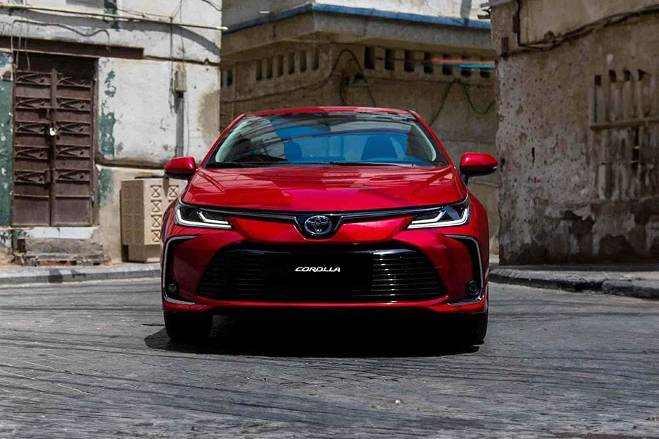 Full Front View of كورولا 