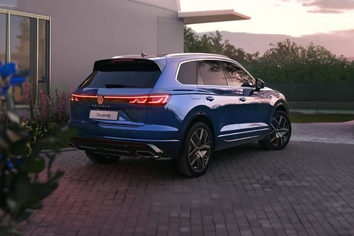 طوارق Rear angle view