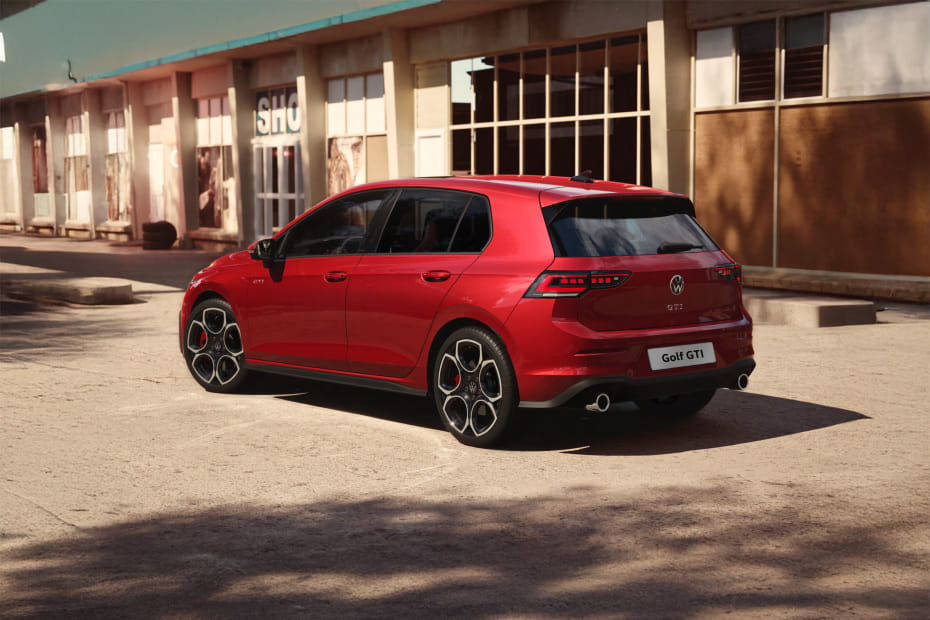 Rear Cross Side View of Volkswagen Golf GTI