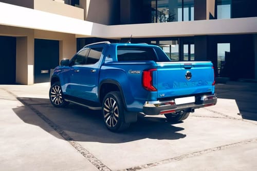 Rear Cross Side View of فلكس فاجن أماروك