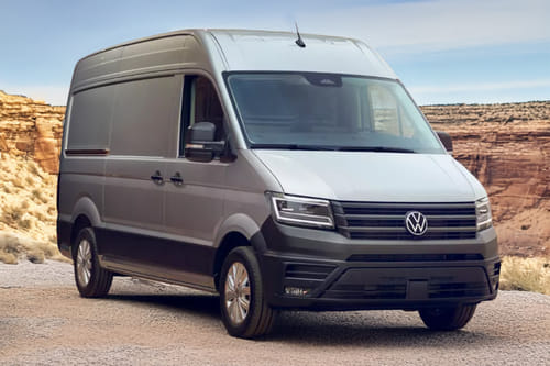 Volkswagen Crafter Front Medium View