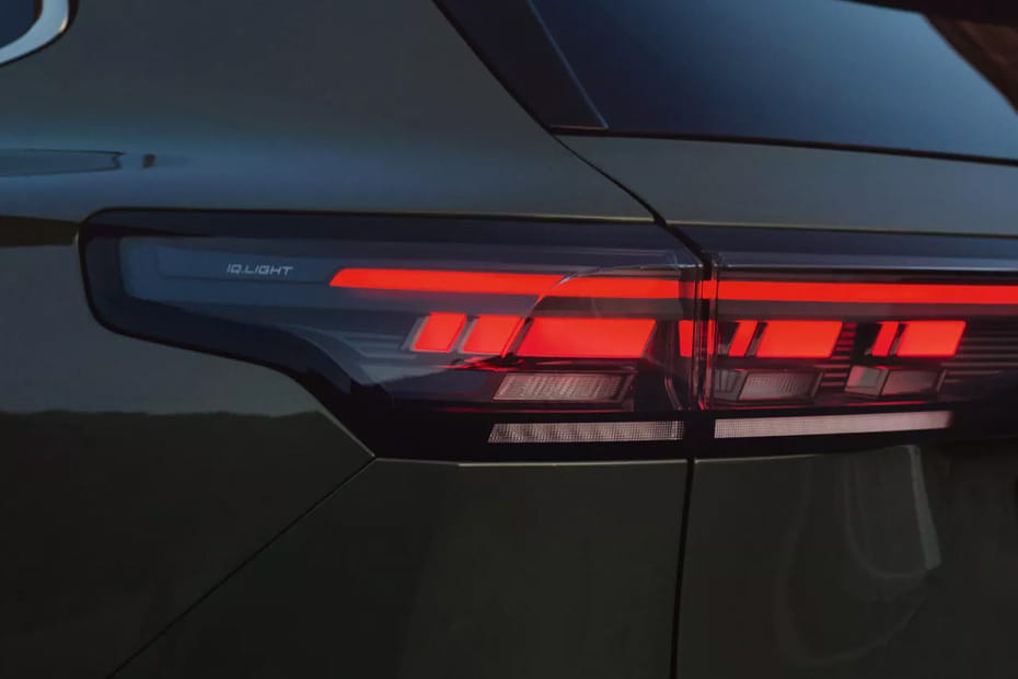تيغوان Tail light