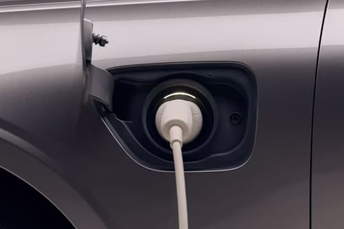 Gas Cap Open of EX90