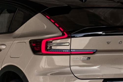 إي سي 40 Tail light