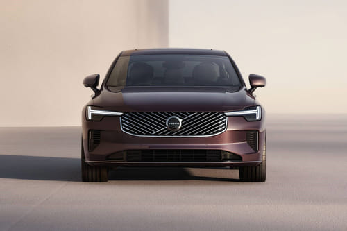 Full Front View of S90