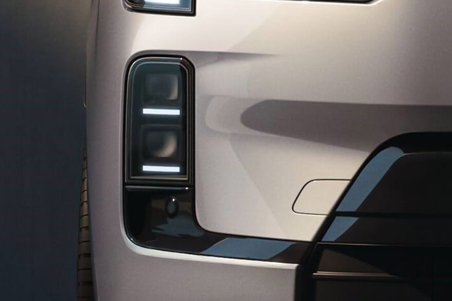 إكس سي ٧٠ Front Fog Lamp