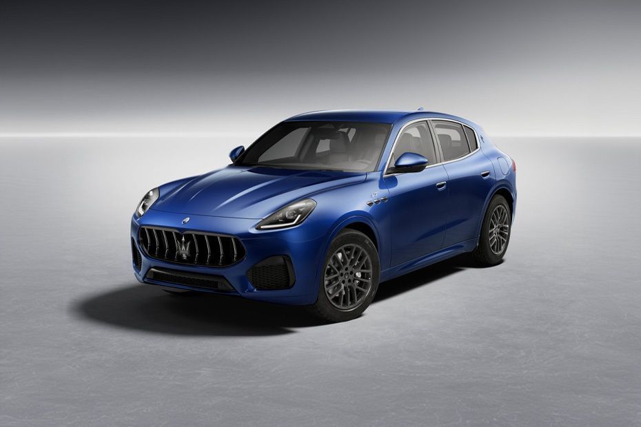 مازيراتي  جريكالي Front angle low view