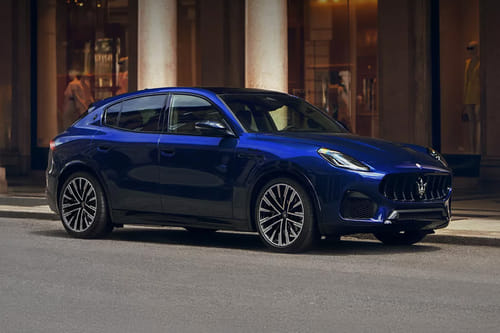 Maserati Grecale Front Cross Side View