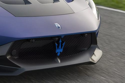 جي تي 2 سترادالي Grille View