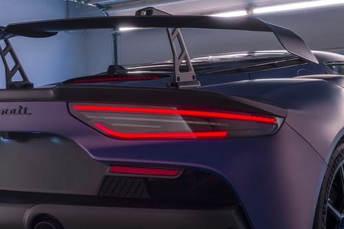 جي تي 2 سترادالي Tail light