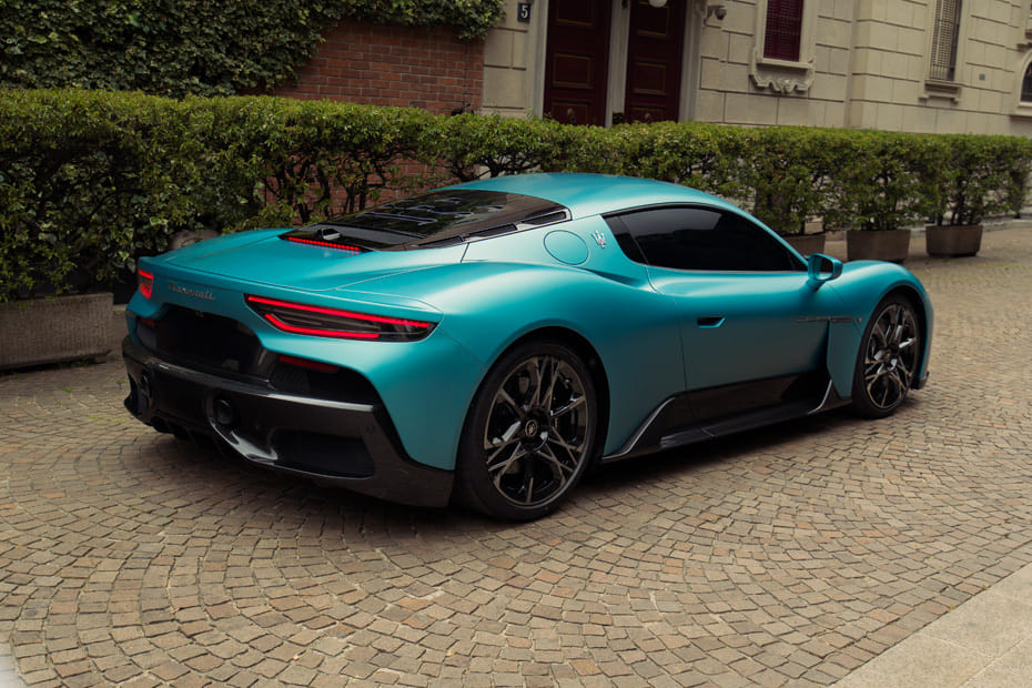 مكبورا Rear angle view