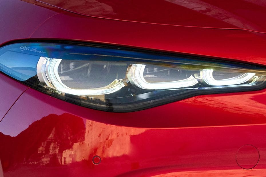 Giulia Headlight