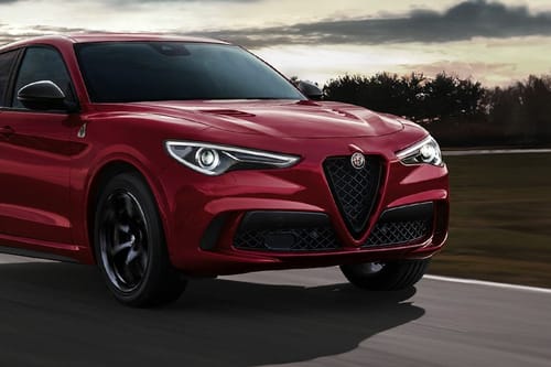Stelvio Quadrifoglio Grille View