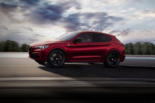 Stelvio Quadrifoglio Side view