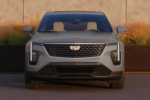 Full Front View of XT4