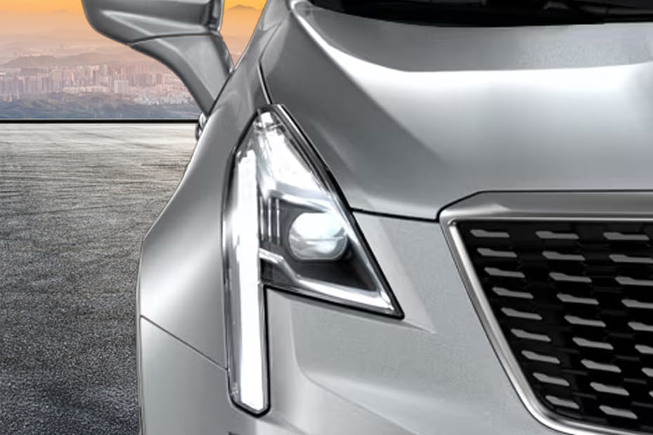 XT5 Headlight