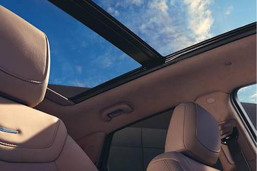 كاديلاك XT5 Sunroof Moonroof