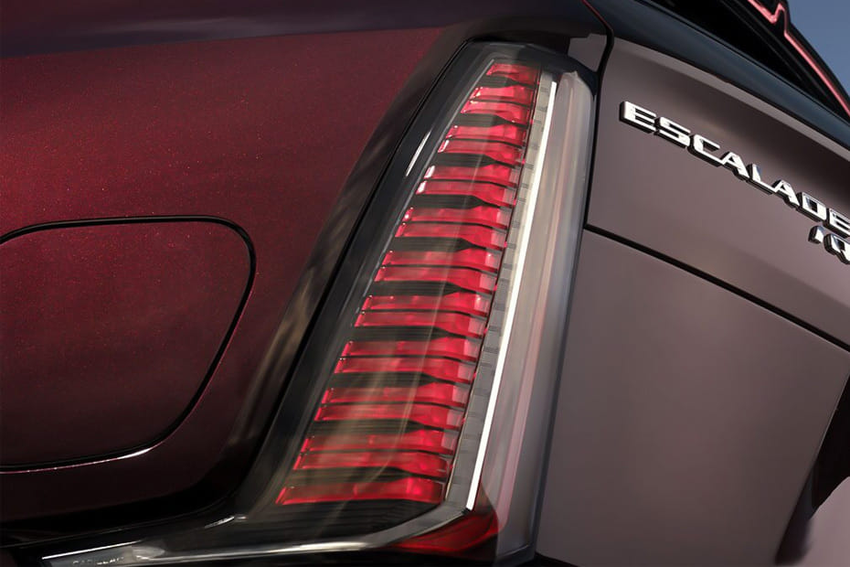 إسكاليد آي كيو Tail light