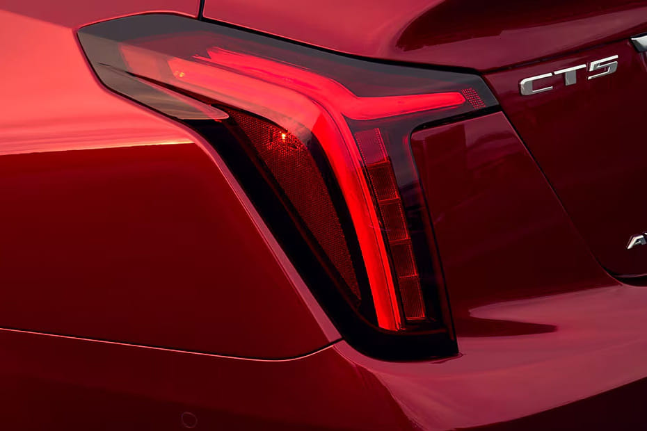 سي تي 5  Tail light