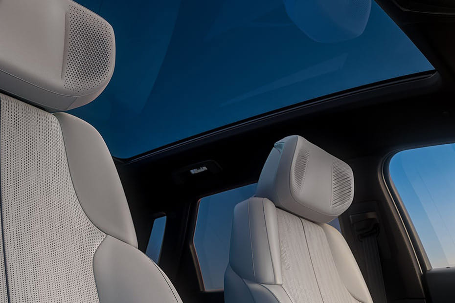 Cadillac LYRIQ Sunroof Moonroof