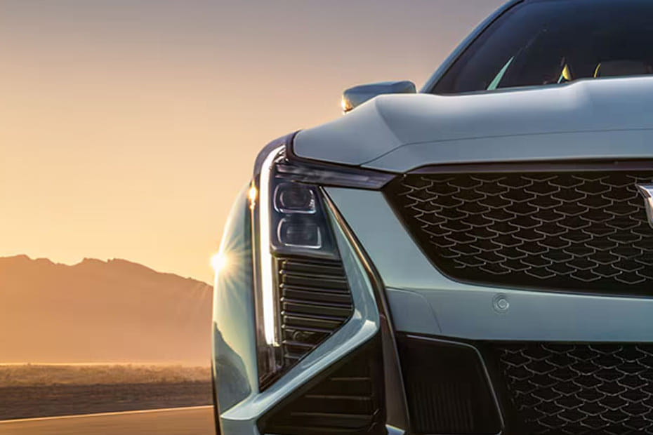 سي تي 5 في Headlight