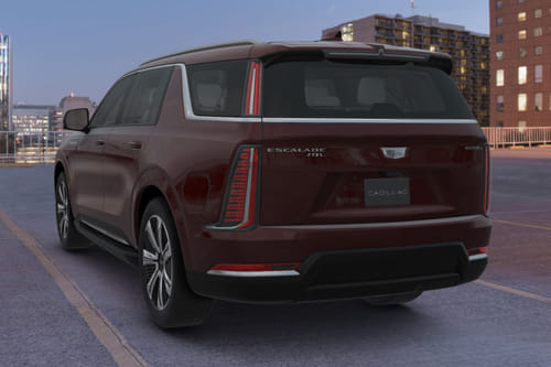 Rear Medium View of كاديلاك إسكاليد آي كيو إل