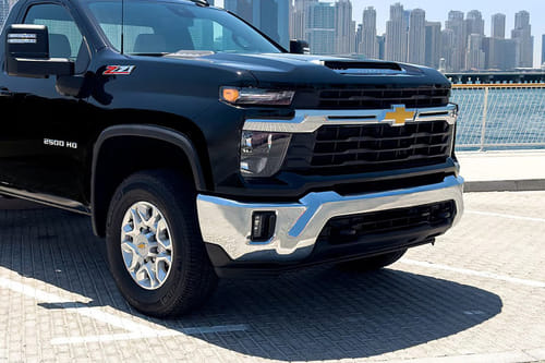 Silverado HD Grille View