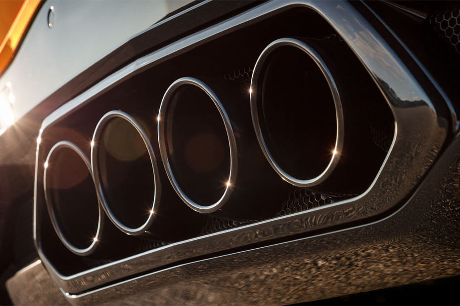 Exhaust Pipe of شفروليه كورفيت زد 06